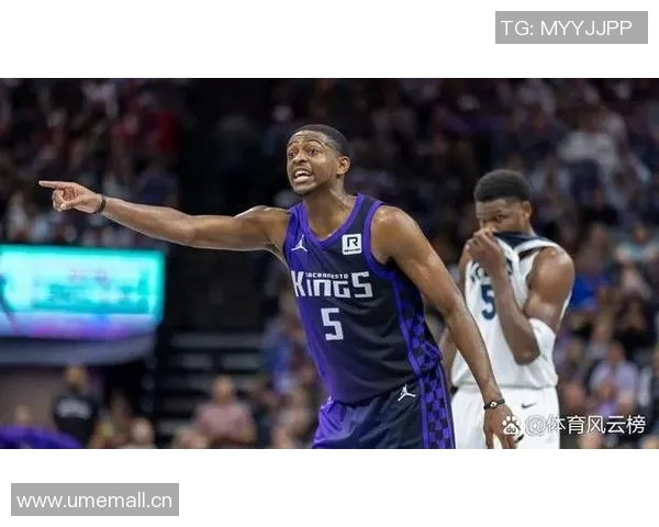 爱德华兹表现平平17投6中仅得17分贡献3篮板1断1帽令人失望